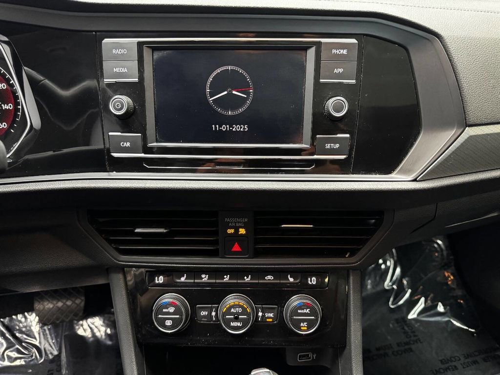 Used 2019 Volkswagen Jetta SE image 24