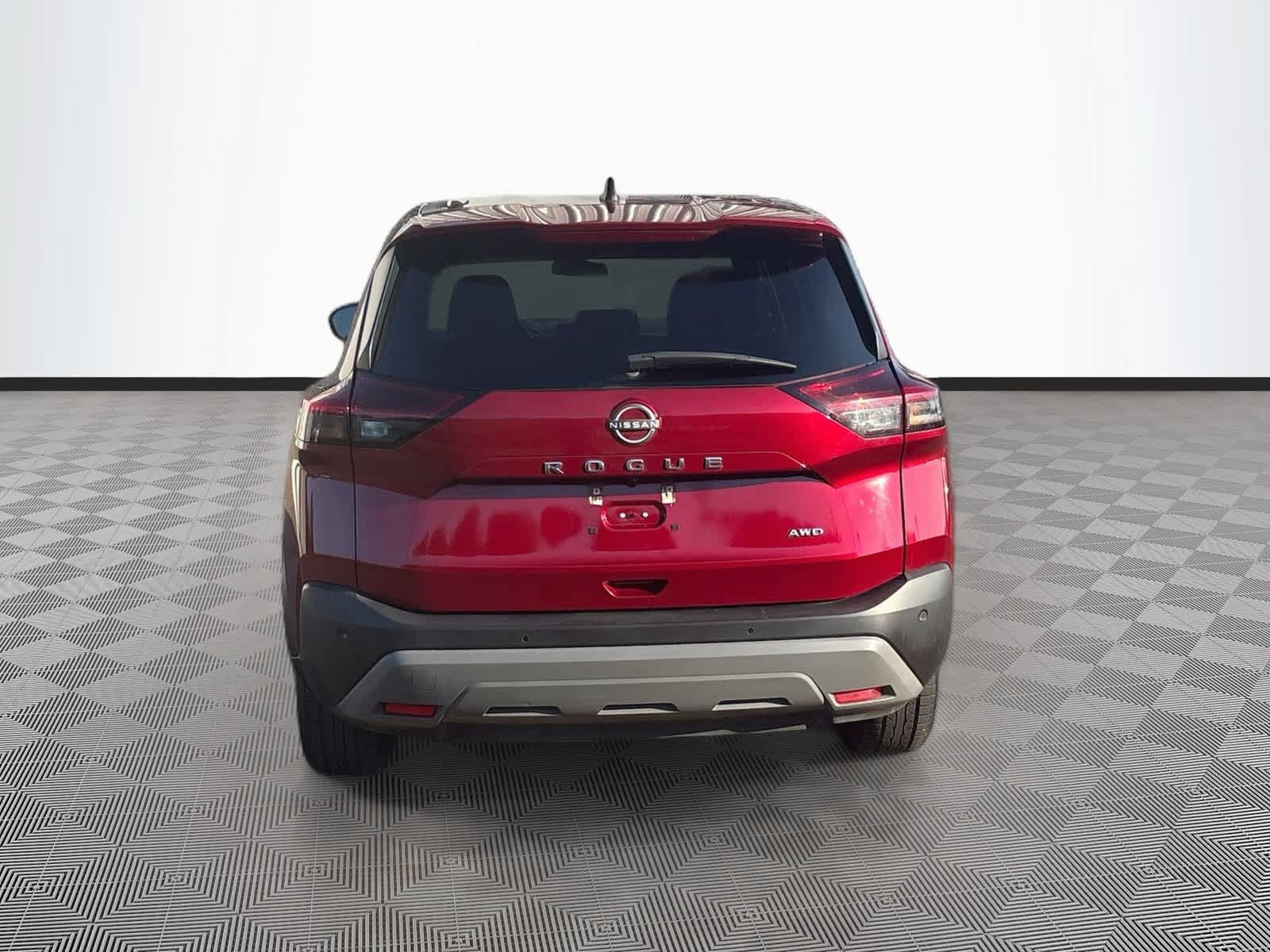 Used 2023 Nissan Rogue S AWD/4WD image 6