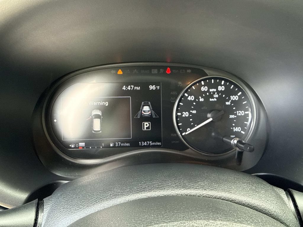 Used 2024 Nissan Kicks SR w/ SR Premium Package FWD image 36