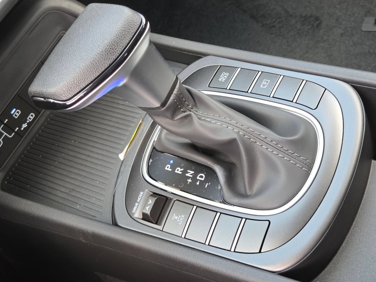 New 2027 Hyundai Kona SE AWD/4WD image 38