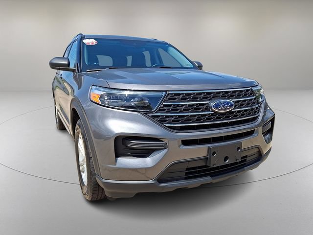 Used 2022 Ford Explorer XLT w/ Class IV Trailer Tow Package AWD/4WD video 2