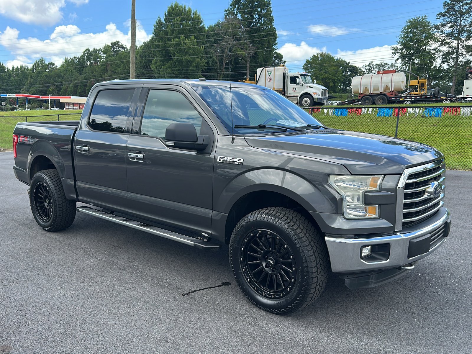 Used 2016 Ford F150 XLT w/ Equipment Group 301A Mid AWD/4WD image 7