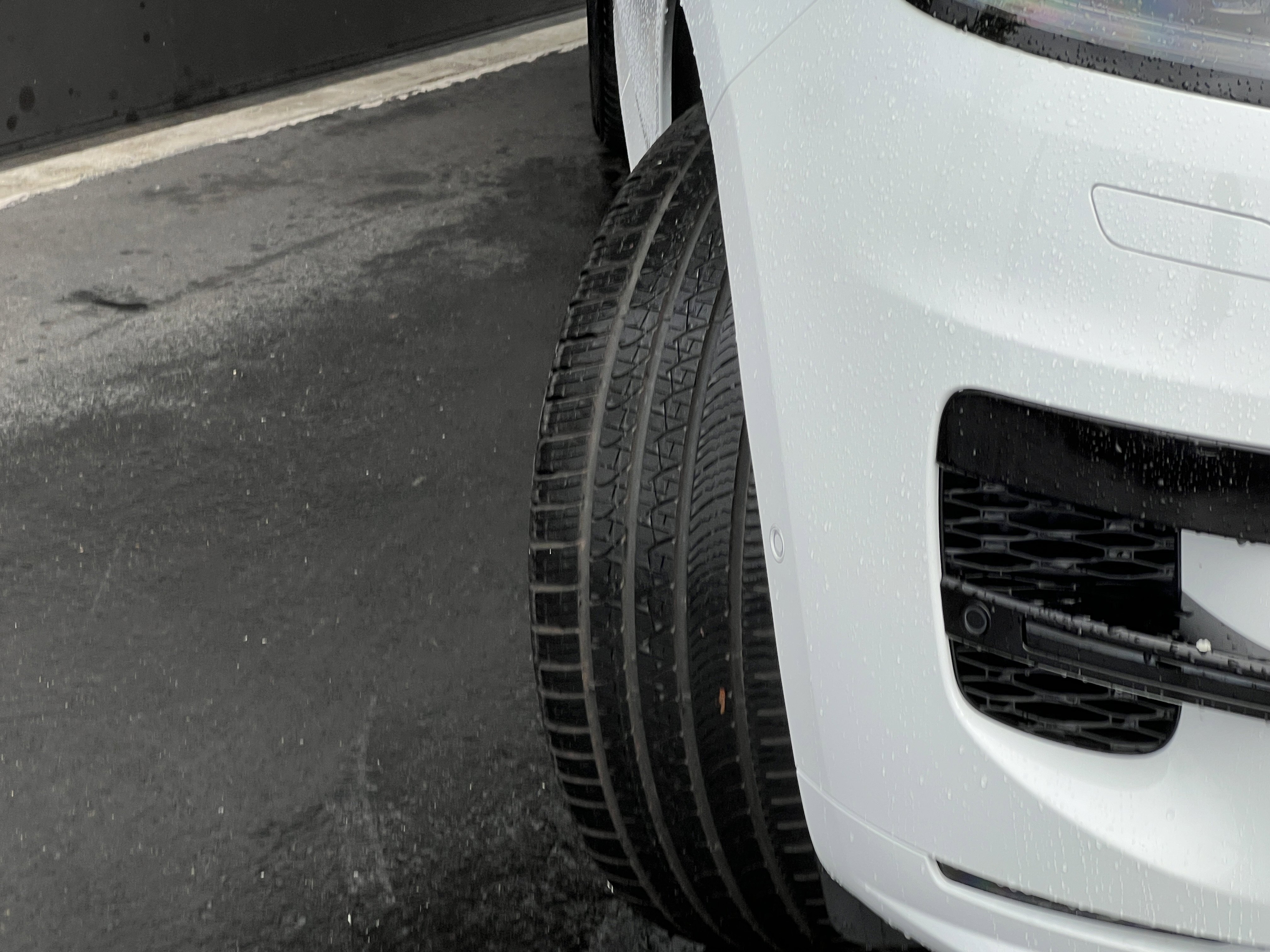 New 2025 Land Rover Range Rover Sport Dynamic SE image 3