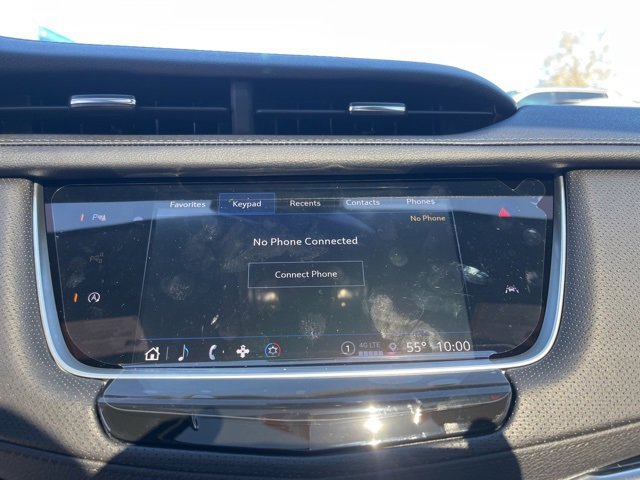 New 2025 Cadillac XT6 Luxury image 26