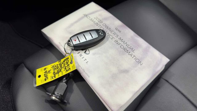 Used 2019 INFINITI Q50 Luxe w/ Cargo Package (L96) image 30