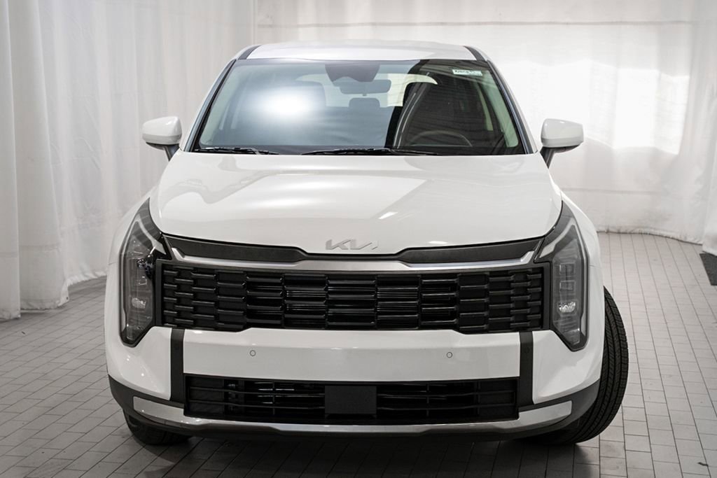 New 2026 Kia Sportage LX FWD image 2