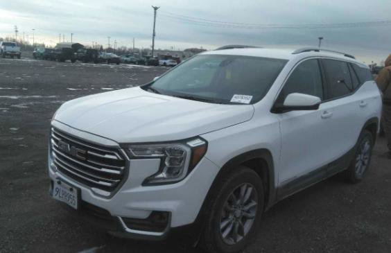 Used 2024 GMC Terrain SLT image 1