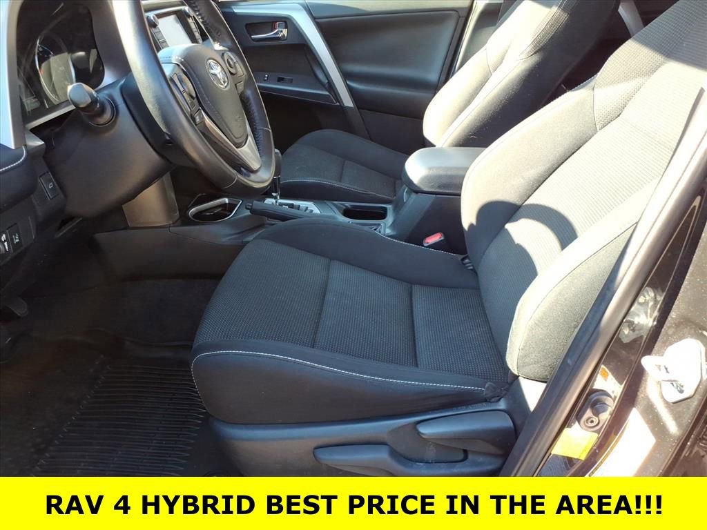 Used 2018 Toyota RAV4 XLE w/ Convenience Package image 14