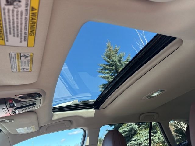 Used 2022 Subaru Outback Touring XT w/ Popular Package #2 image 5