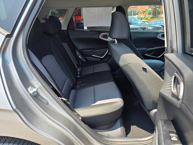 Used 2024 Kia Soul LX w/ Option Group 015 FWD image 36
