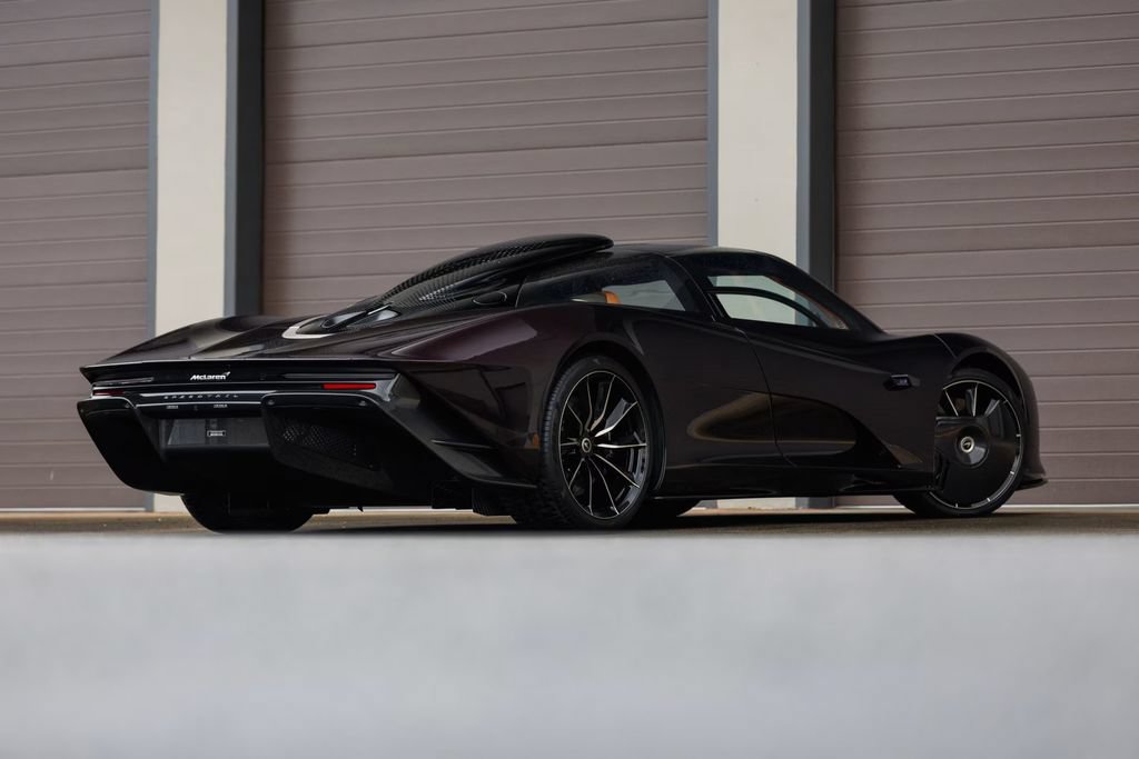 Used 2020 McLaren Speedtail RWD image 3