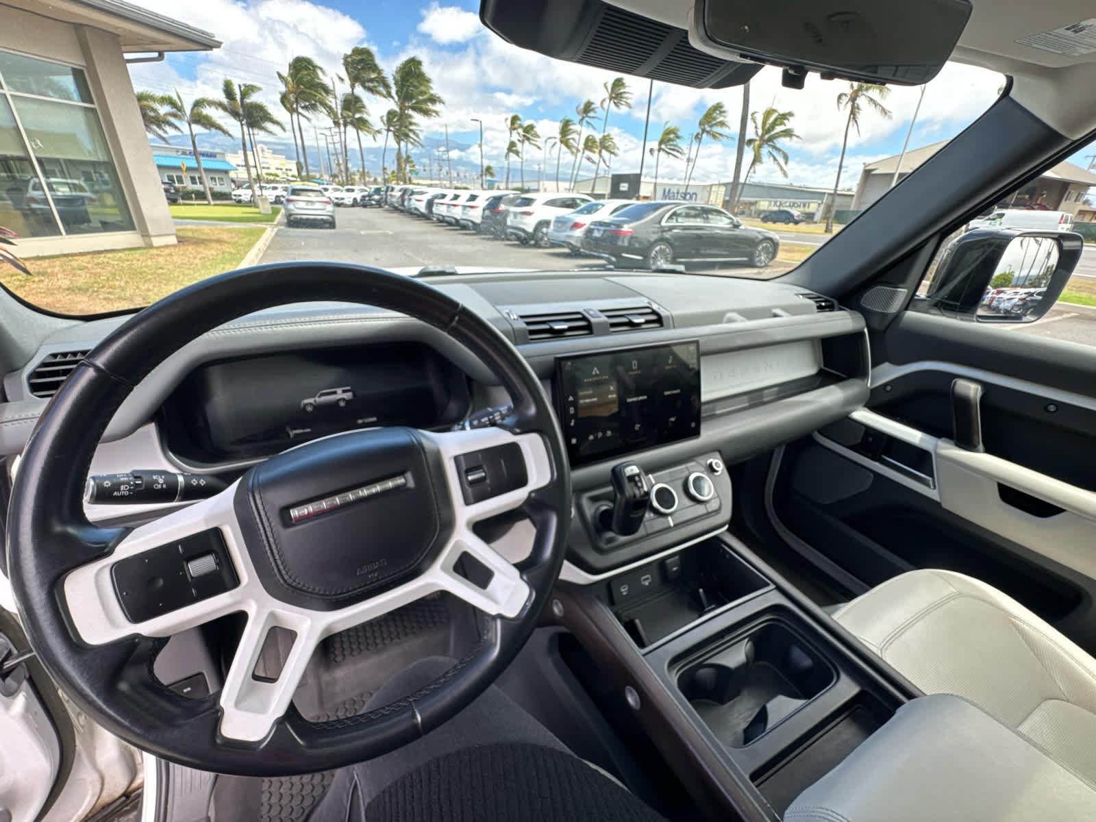 Used 2023 Land Rover Defender 130 First Edition AWD/4WD image 21