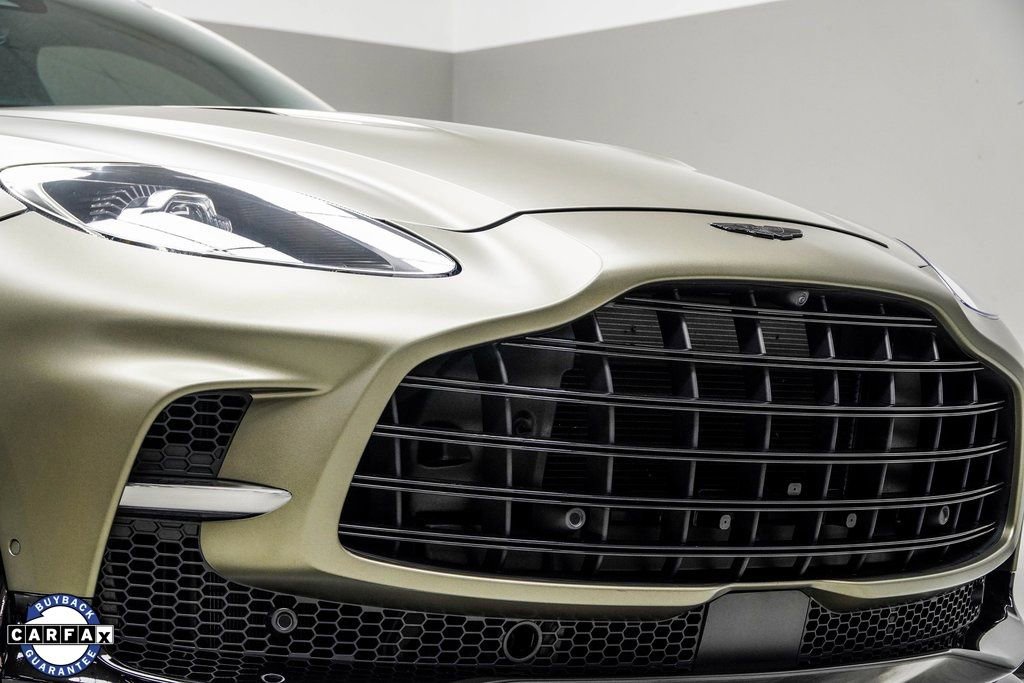 Used 2023 Aston Martin DBX 707 image 7