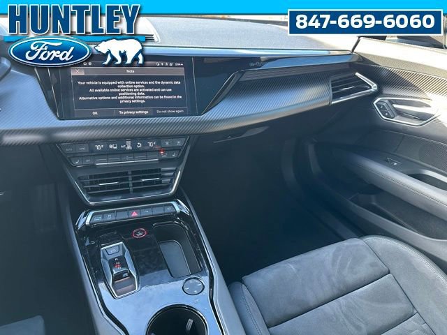 Used 2022 Audi e-tron GT Premium Plus w/ Performance Package image 17