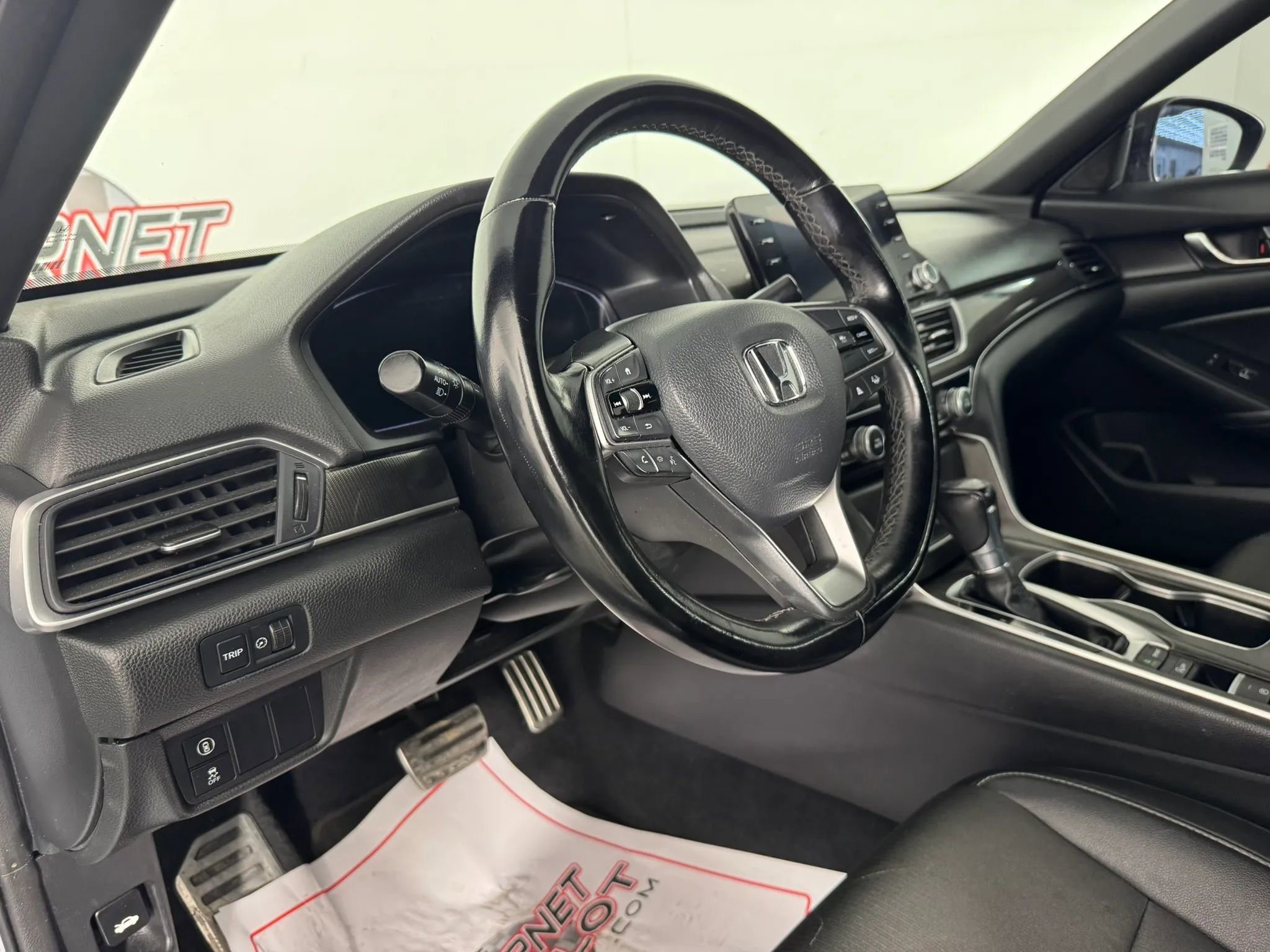 Used 2022 Honda Accord Sport image 10