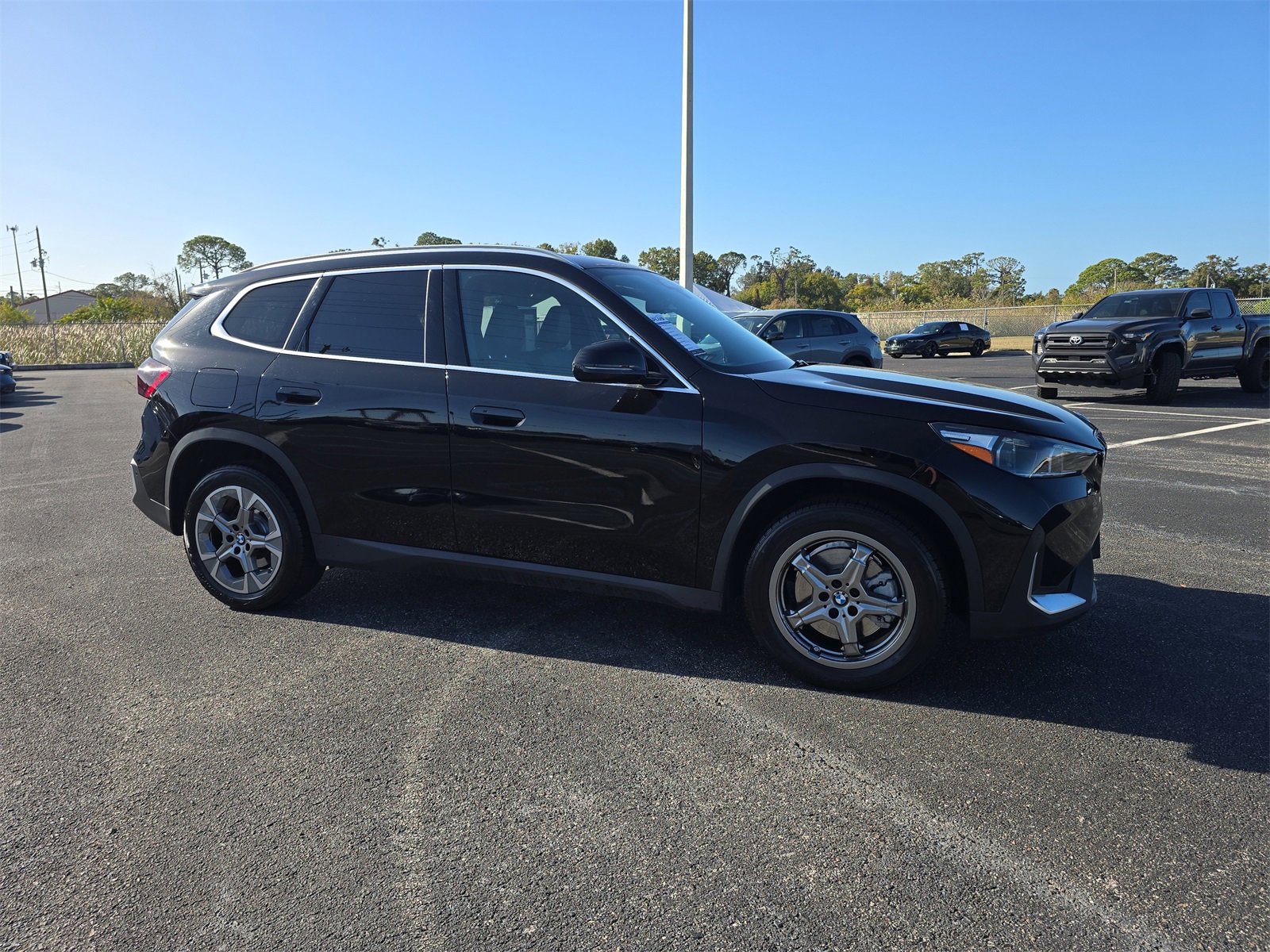 Used 2023 BMW X1 xDrive28i image 2