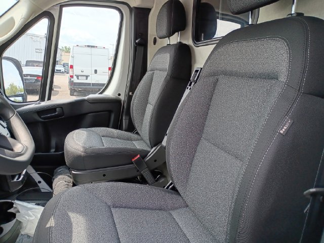 New 2026 RAM ProMaster 2500 w/ Convenience Group FWD image 11