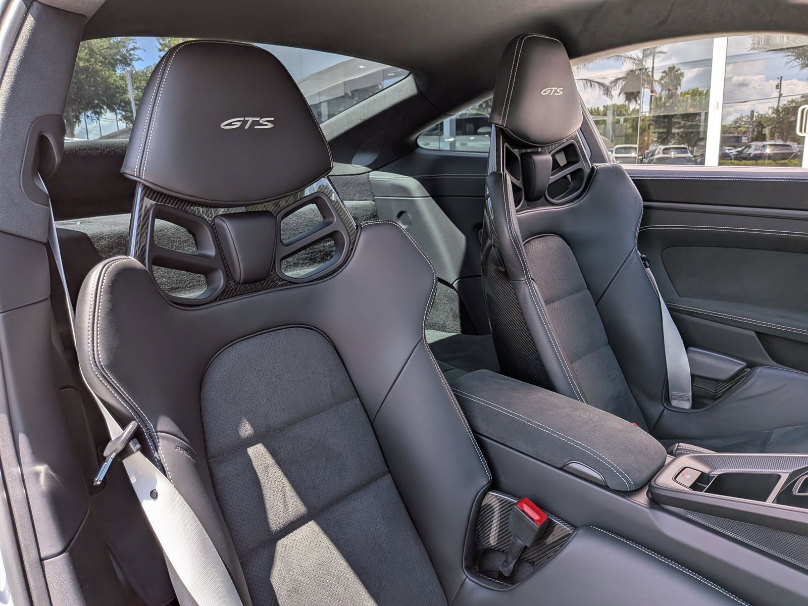 Certified 2024 Porsche 911 Carrera 4 GTS AWD/4WD image 25
