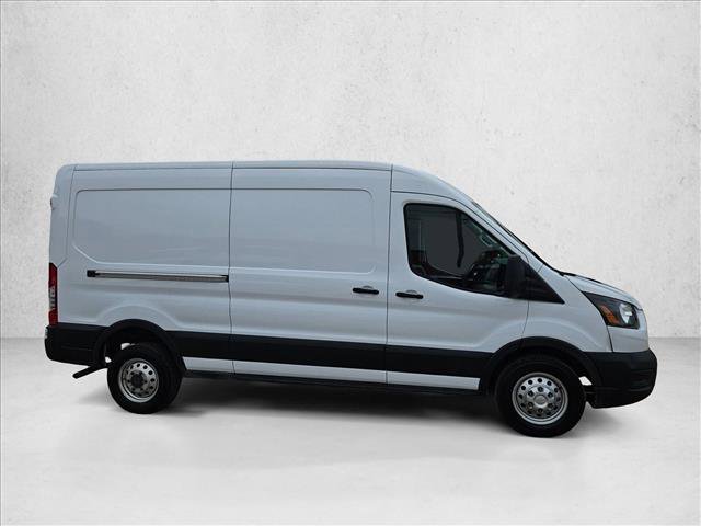 Used 2023 Ford Transit 250 Medium Roof AWD w/ Load Area Protection Package image 4