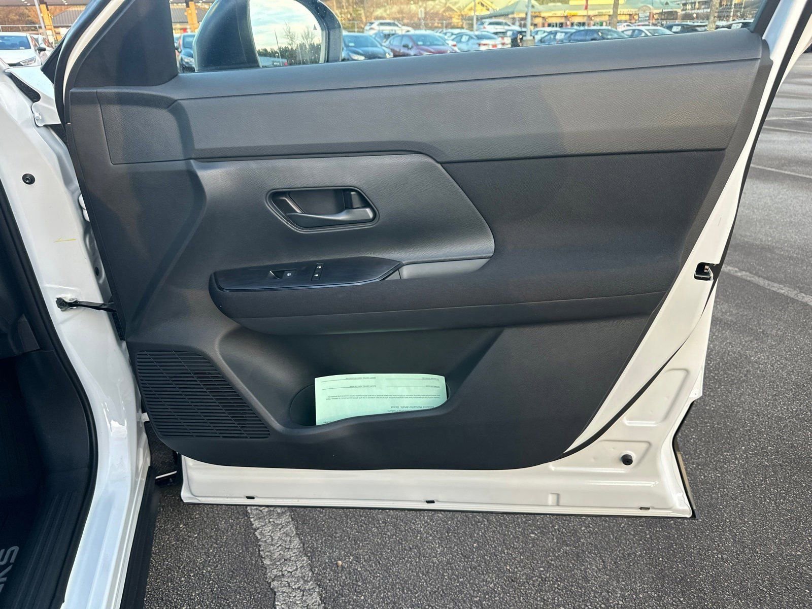 New 2026 Nissan Kicks S image 14