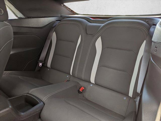 Used 2017 Chevrolet Camaro LT RWD image 17