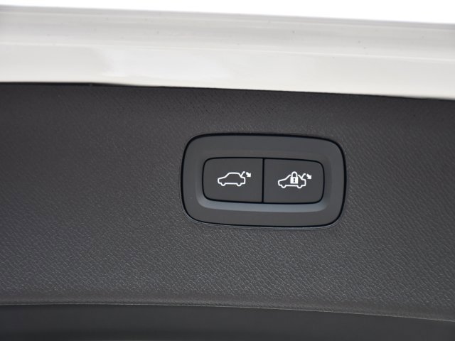 New 2026 Volvo XC90 T8 Ultra image 29