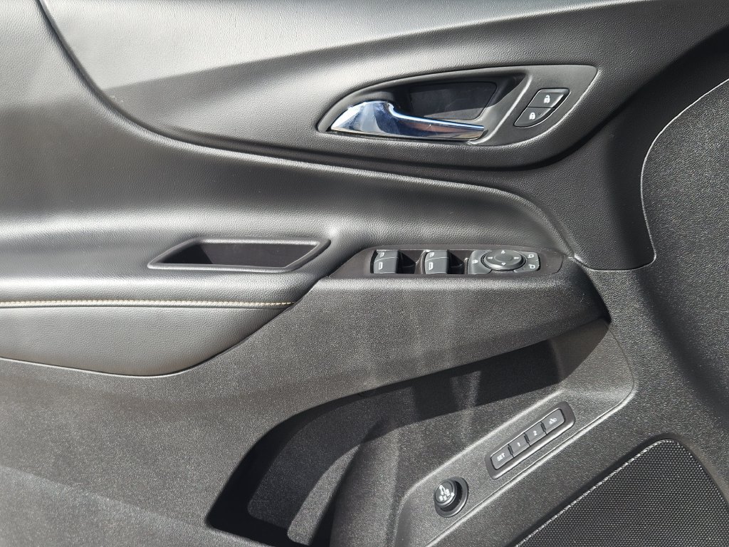Used 2019 Chevrolet Equinox Premier FWD image 23