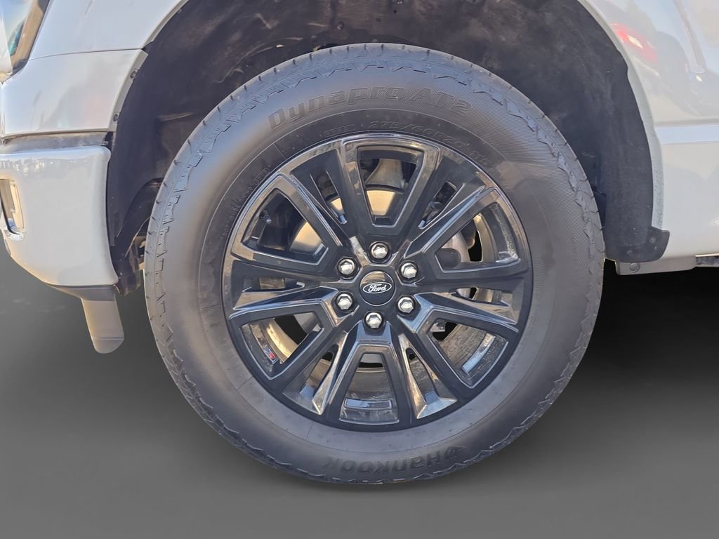 Used 2024 Ford F150 Platinum image 16