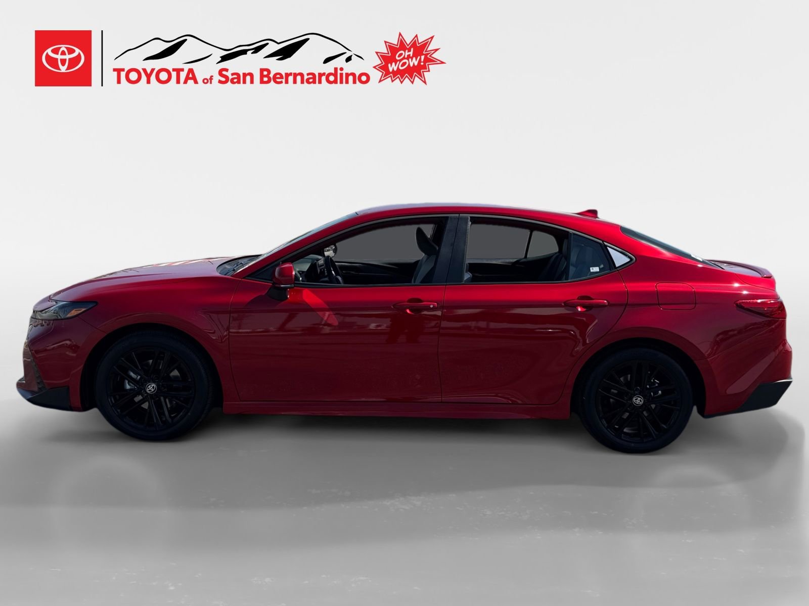 New 2026 Toyota Camry SE image 2