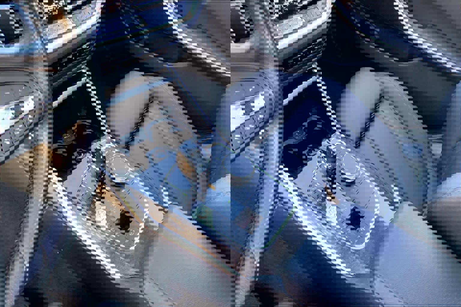 Used 2020 BMW 330i Sedan image 15