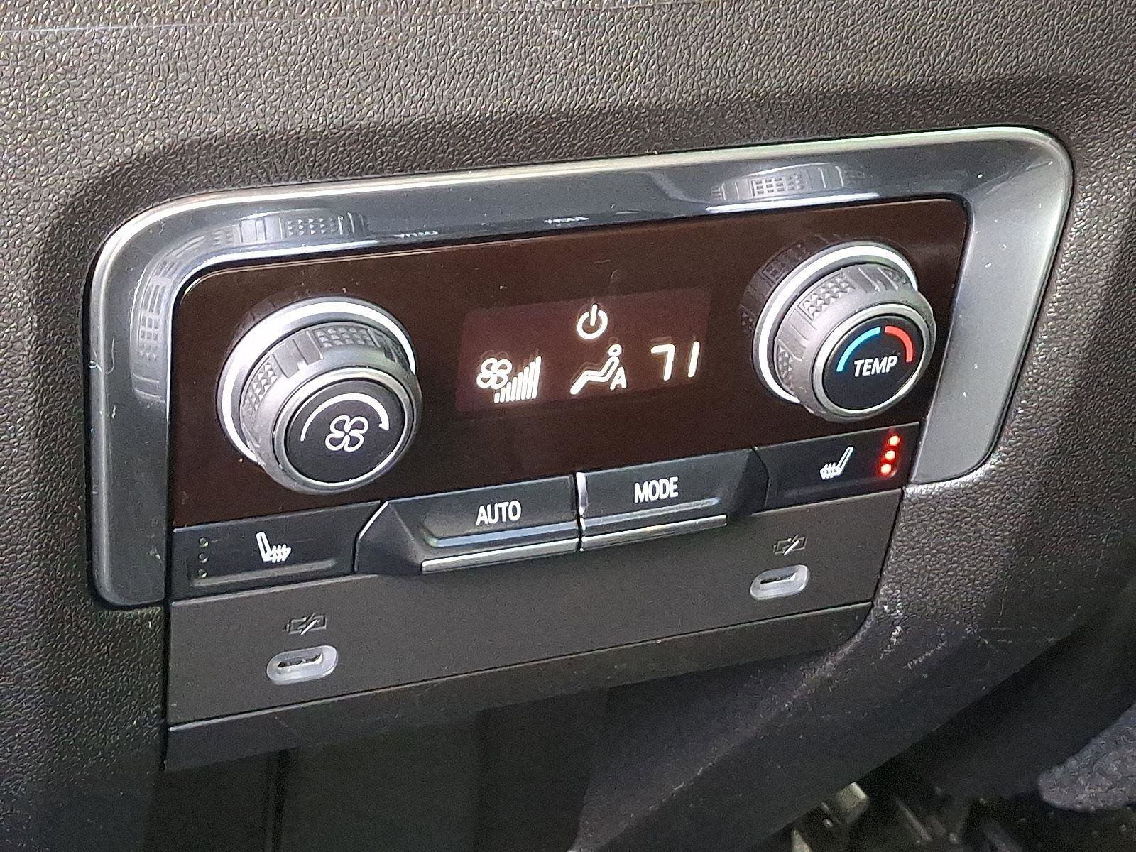 Used 2021 Chevrolet Suburban High Country w/ Premium Package image 12