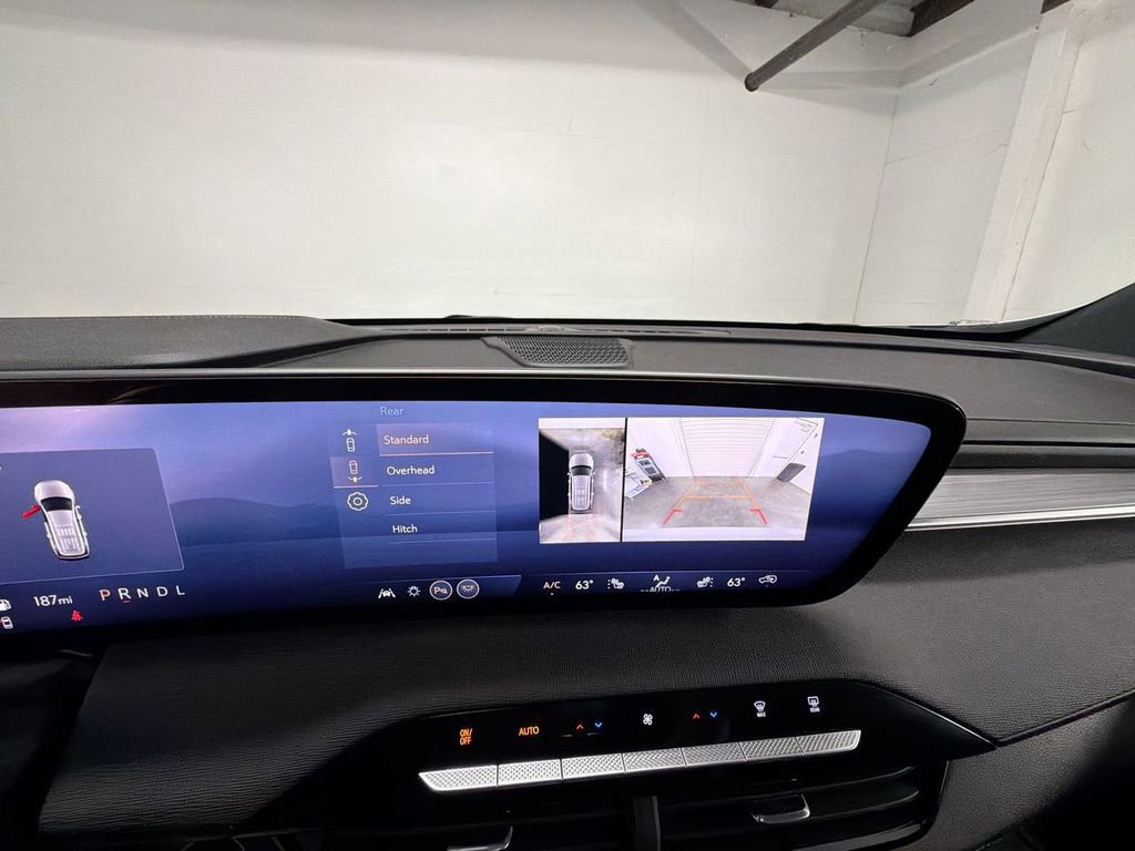 Used 2026 Buick Enclave Preferred w/ LPO, Floor Liner Package FWD image 15