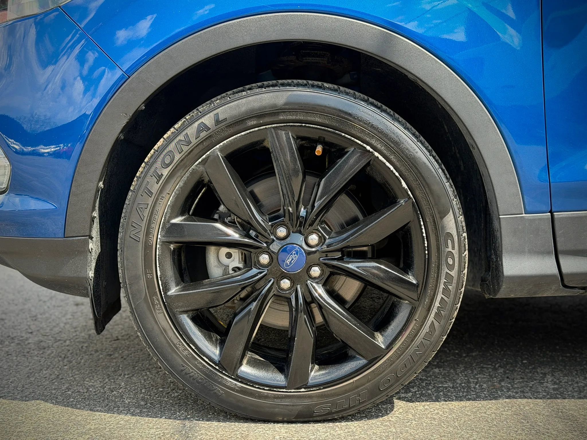 Used 2018 Ford Escape SE w/ SE Sport Appearance Package AWD/4WD image 41