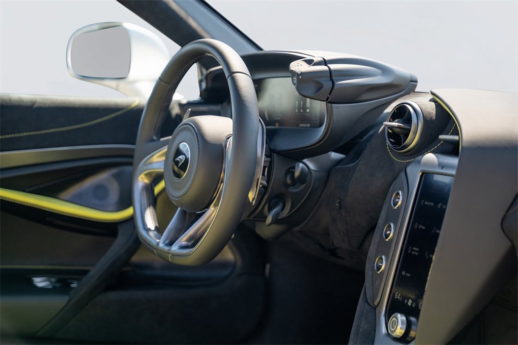 New 2025 McLaren 750S Spider image 64