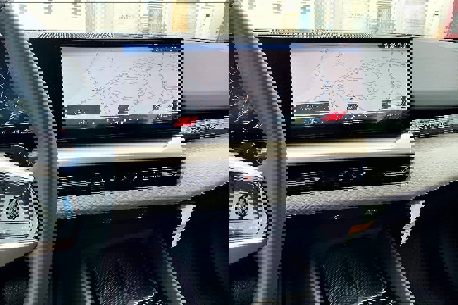 Used 2025 BMW 530i xDrive image 7