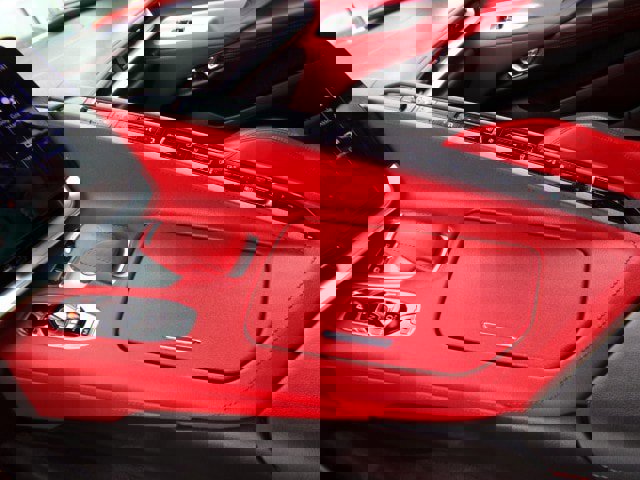 Used 2024 Chevrolet Corvette Stingray Preferred Cpe w/ 2LT RWD image 21