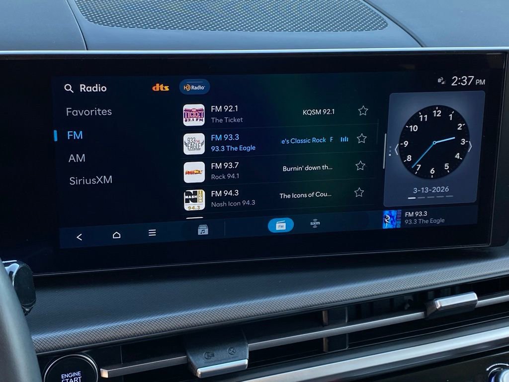 Used 2024 Hyundai Santa Fe SEL image 16