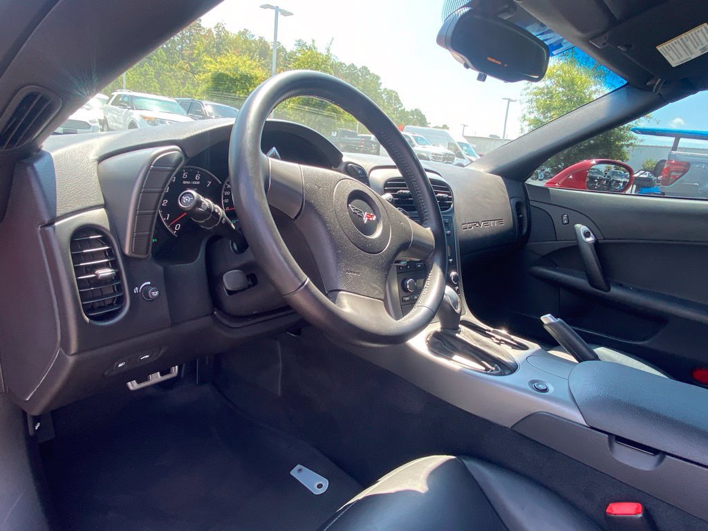 Used 2007 Chevrolet Corvette Coupe RWD image 9