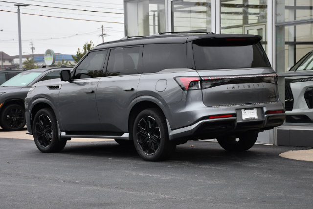 Certified 2026 INFINITI QX80 4WD w/ Sport Exterior Package image 10