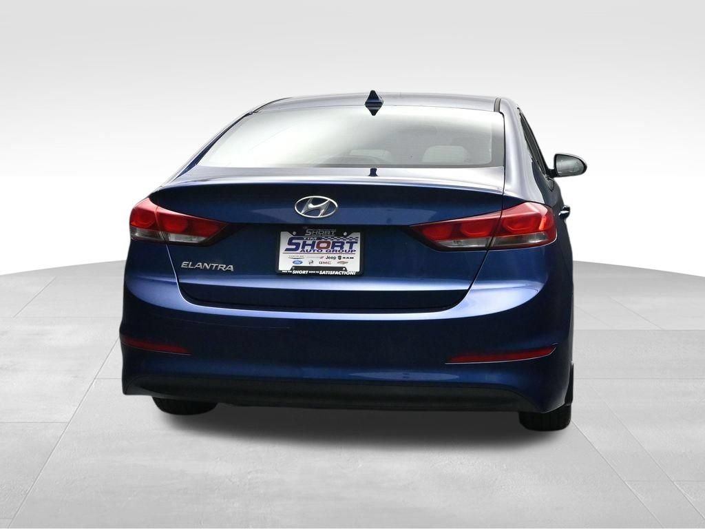 Used 2018 Hyundai Elantra SEL FWD image 4