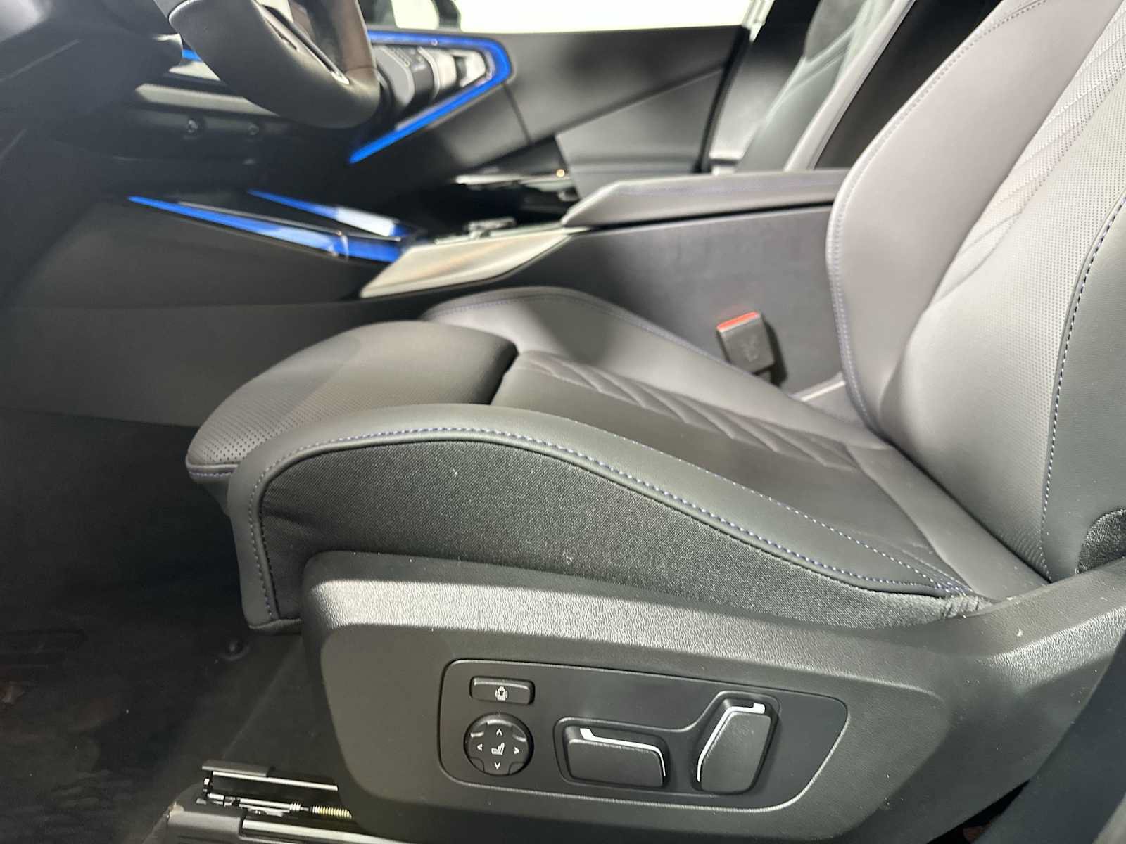 New 2026 BMW X3 xDrive30i AWD/4WD image 12