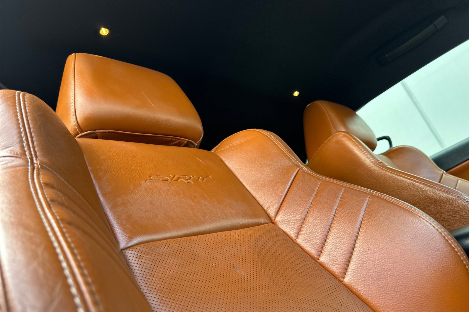 Used 2015 Dodge Challenger SRT Hellcat image 19