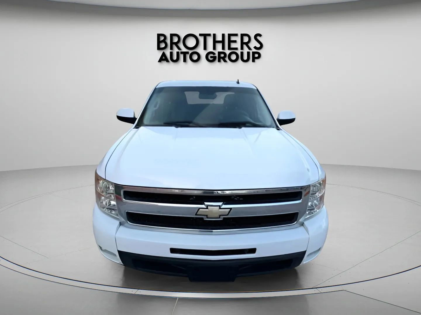 Used 2011 Chevrolet Silverado 1500 LTZ w/ LTZ Plus Package RWD image 7