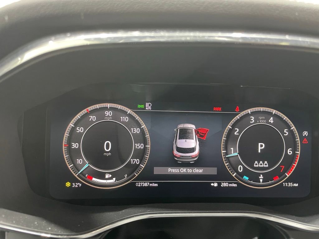 Used 2024 Jaguar F-PACE R-Dynamic S image 26