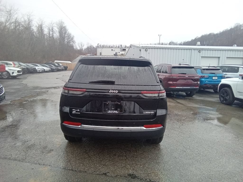 New 2026 Jeep Grand Cherokee Laredo X AWD/4WD image 5