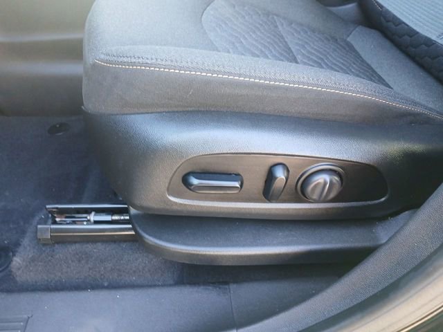 Used 2021 Chevrolet Equinox LT image 12