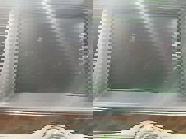 Used 2018 Nissan Armada SL image 2