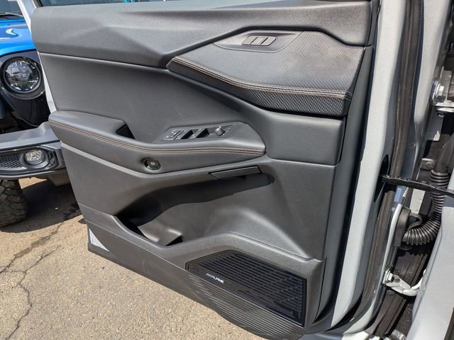 New 2026 Jeep Cherokee Overland image 22