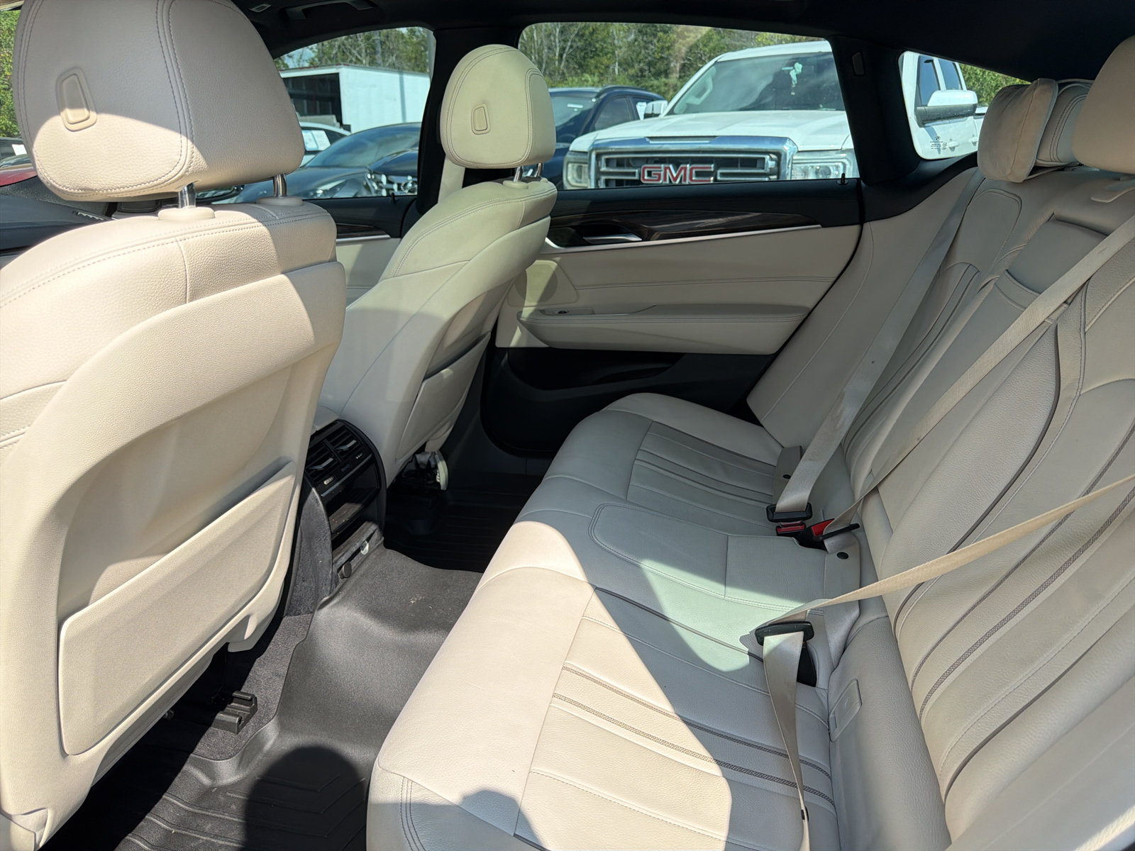 Used 2019 BMW 640i Gran Turismo xDrive w/ Premium Package AWD/4WD image 16