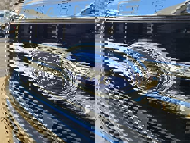 Used 2023 Ford Ranger Lariat w/ FX4 Off-Road Package image 11